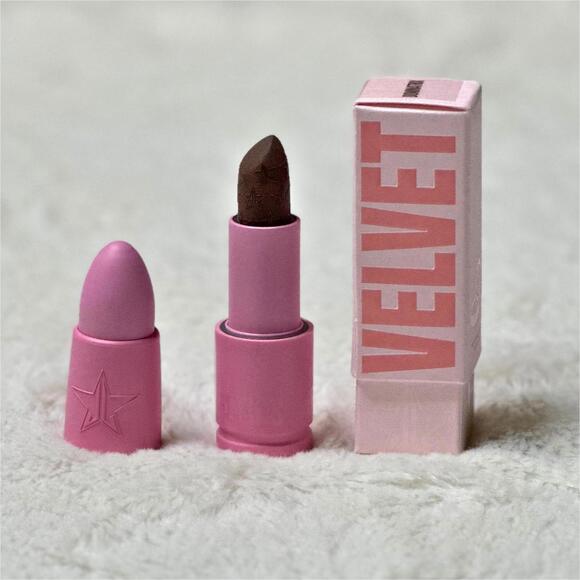 NIB Jeffree Star Velvet Trap Matte Lipstick Dominatrix Full Size 4g - Picture 3 of 9